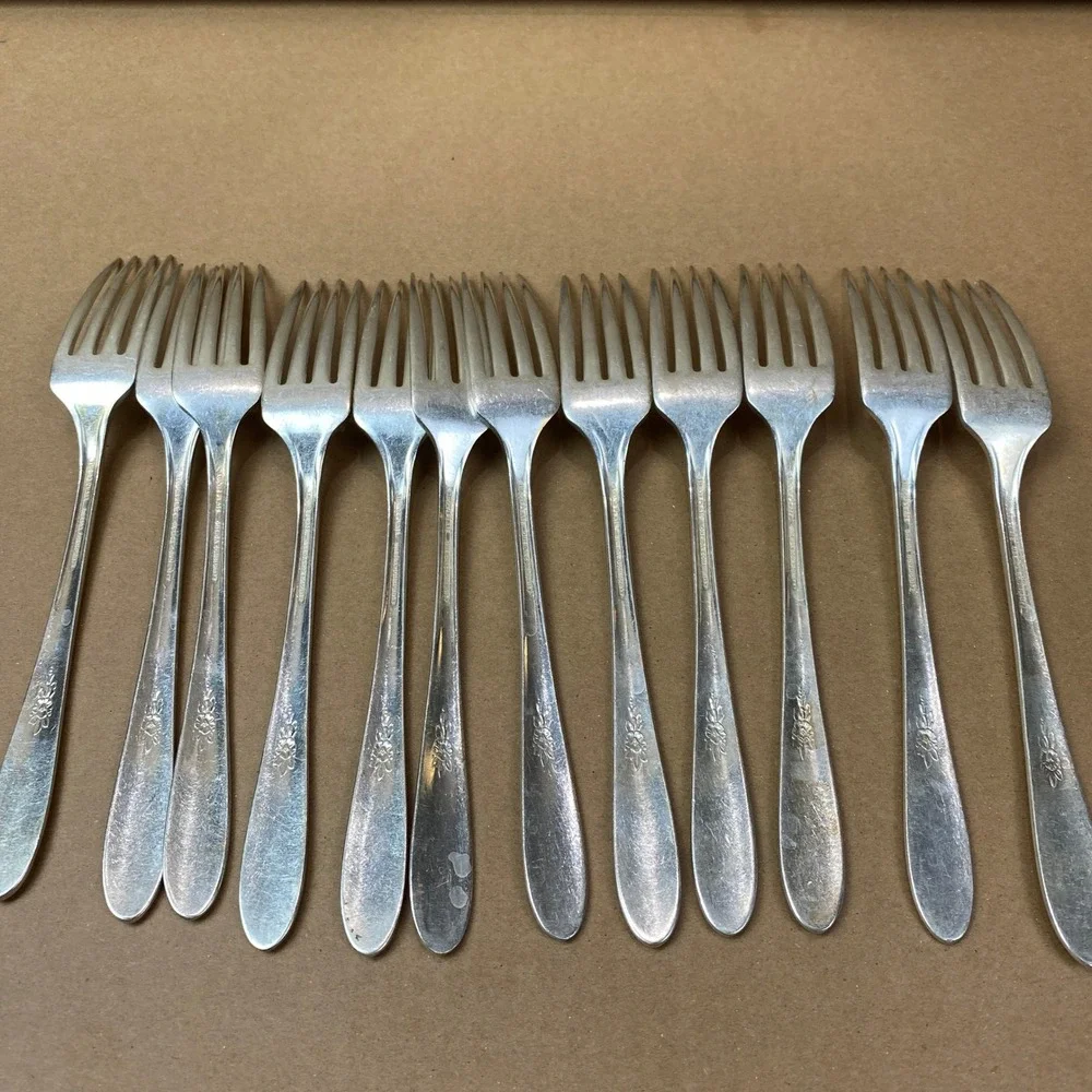 VTG 1941 Tudor Fantasy Silverware Set 58pc Service for 12 Floral Silverplate